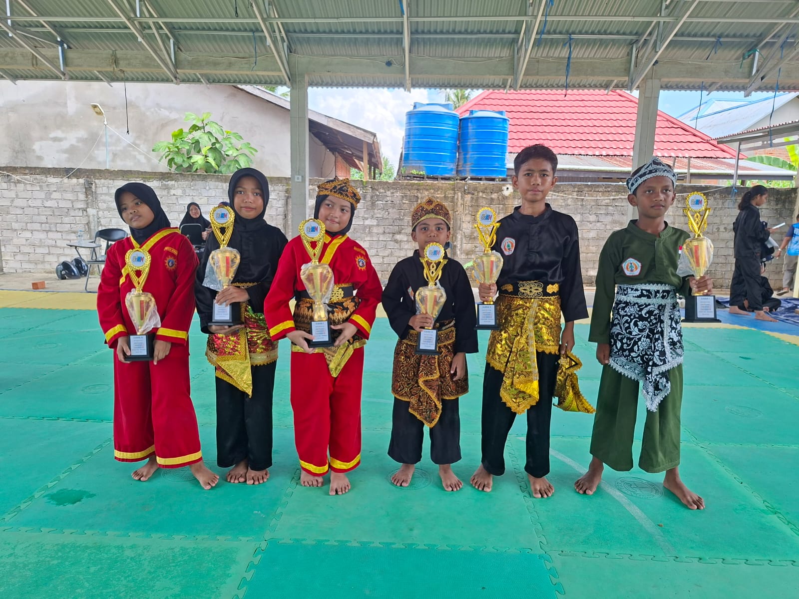 BERITA GAMBAR SIMPATIK